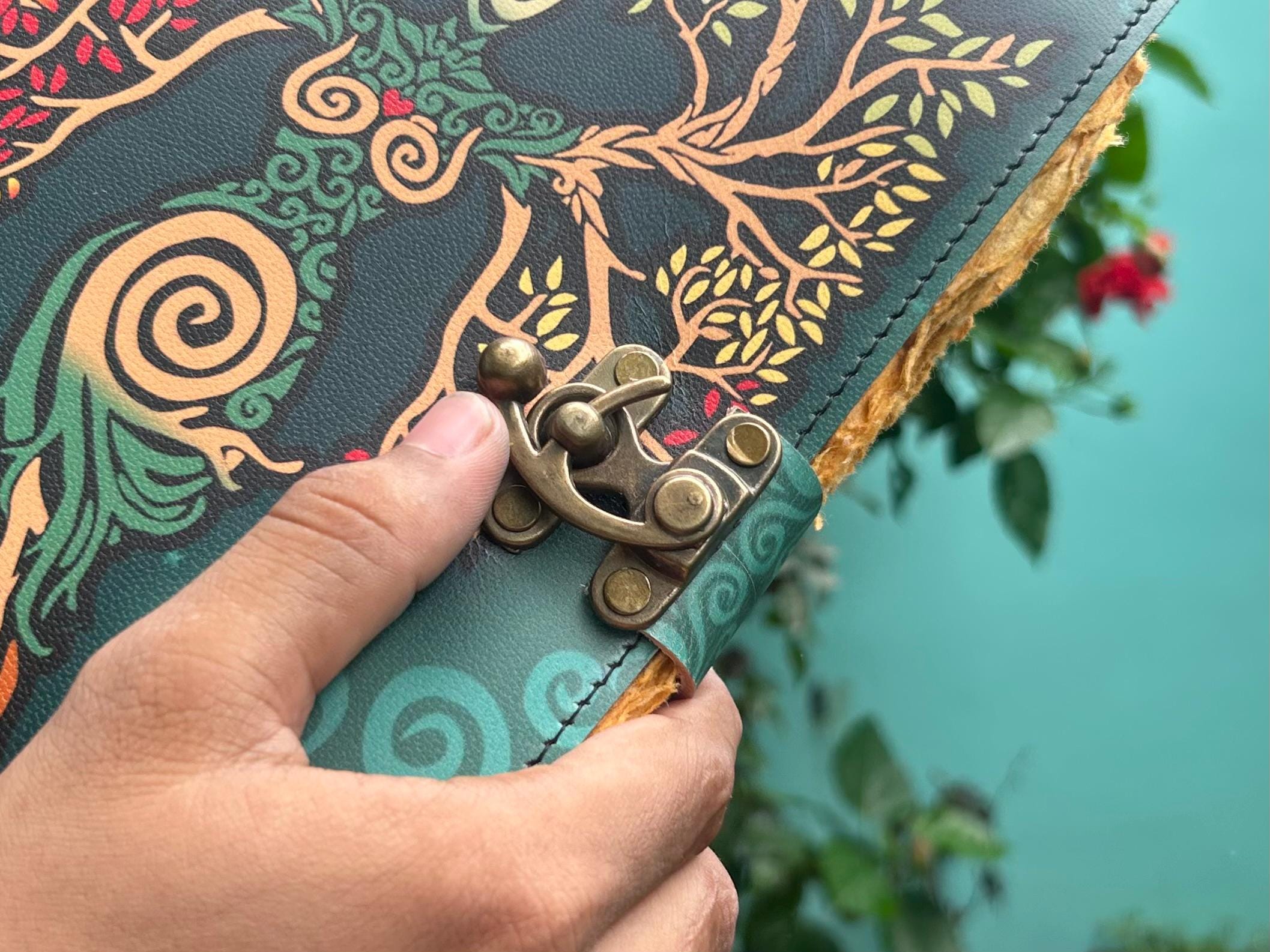 Mother of Earth Leather Journal (7×10 in) – Handmade Vintage Notebook & Gift