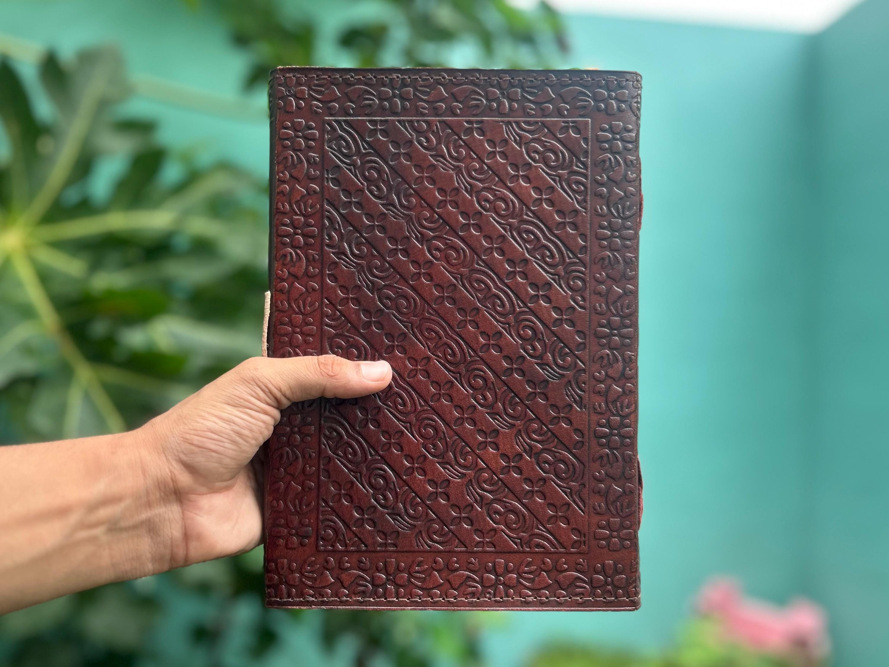 7 Stone Brown Leather Journal (7×10 in) – Vintage Notebook for Travel & Gifts